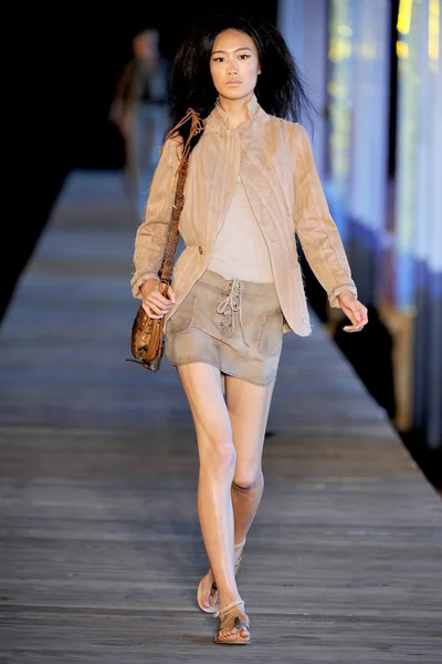 Look 6